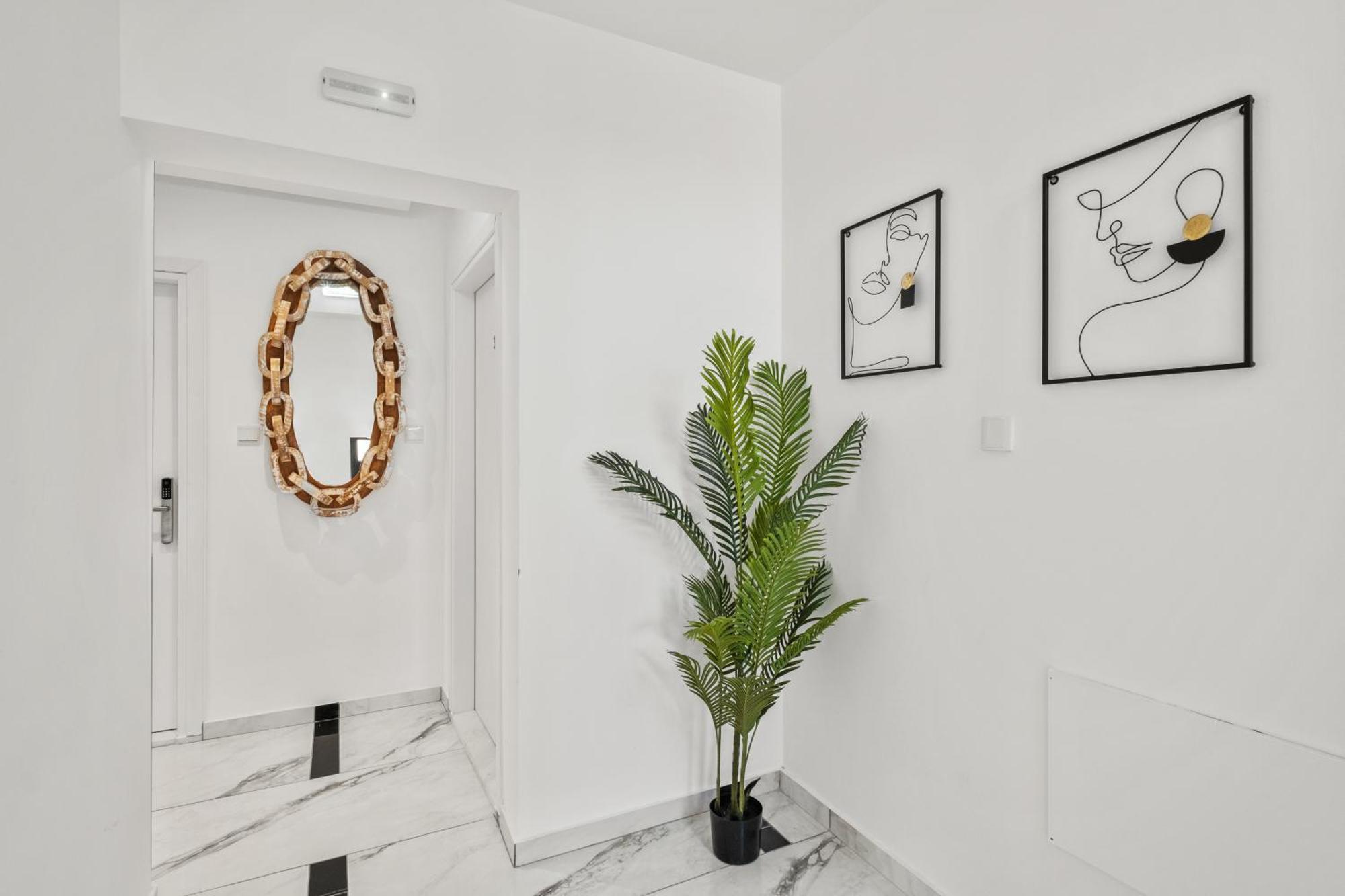 Lazuli Hermes Apartments ラルナカ エクステリア 写真